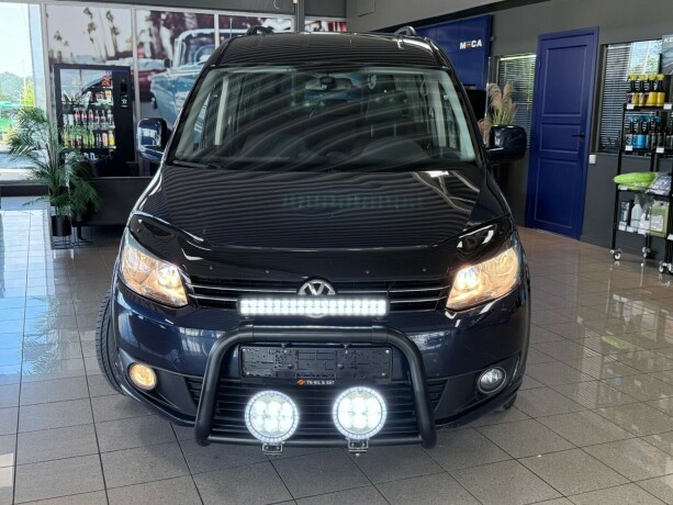 volkswagen-caddy-maxi-diesel-2013-big-1