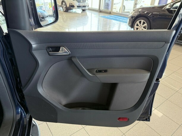 volkswagen-caddy-maxi-diesel-2013-big-26