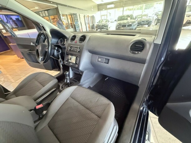 volkswagen-caddy-maxi-diesel-2013-big-28