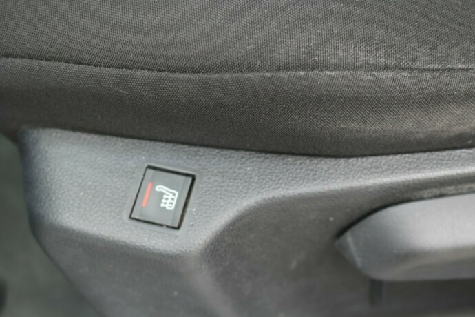 peugeot-partner-diesel-2020-big-9