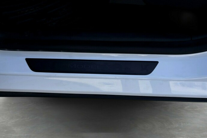 tesla-model-y-elektrisitet-2023-big-14