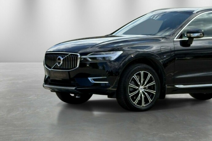volvo-xc-60-elektrisitetbensin-2020-big-1