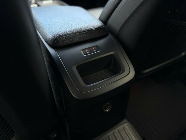 volvo-xc-60-plug-in-petrol-2020-big-40