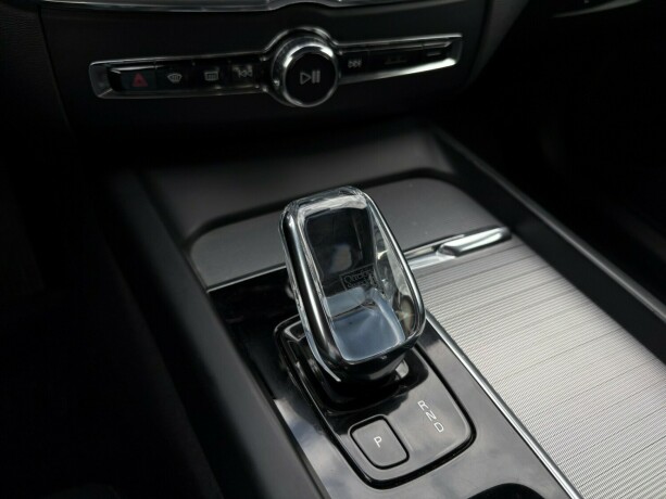 volvo-xc-60-plug-in-petrol-2020-big-29