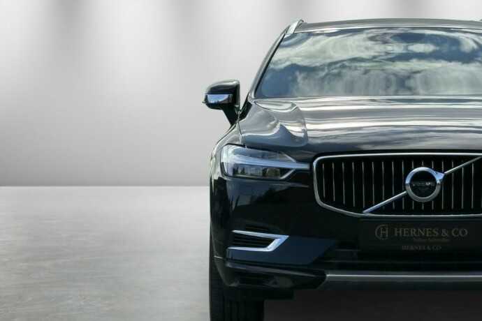 volvo-xc-60-plug-in-petrol-2020-big-3