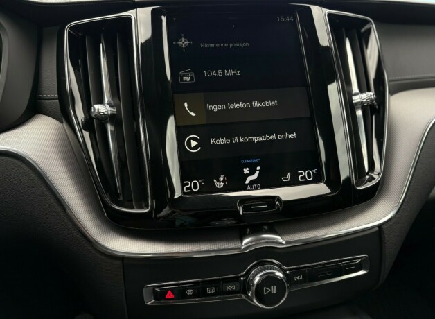 volvo-xc-60-plug-in-petrol-2020-big-31