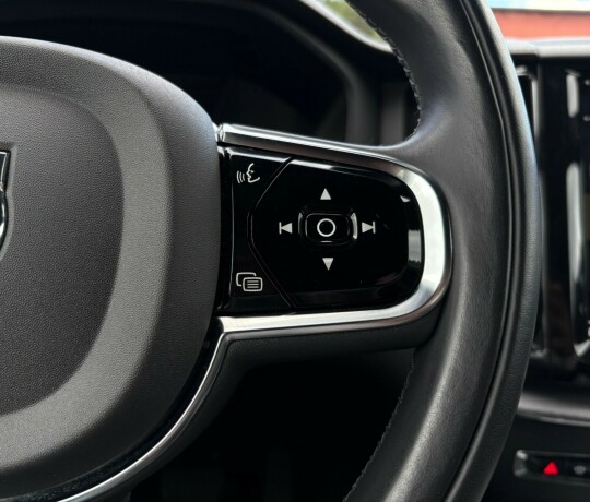 volvo-xc-60-elektrisitetbensin-2020-big-22
