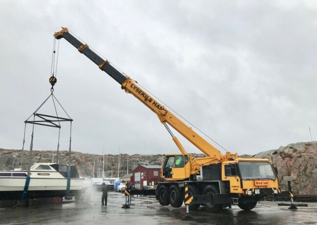 1990-mobilkran-ltm-1050-big-5