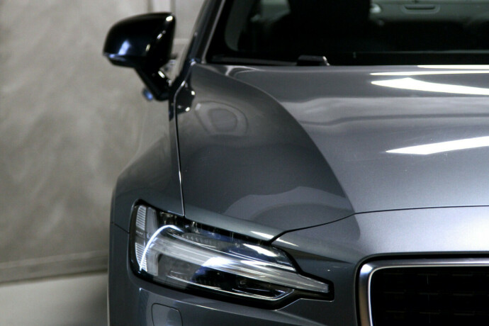 volvo-s60-plug-in-petrol-2020-big-29