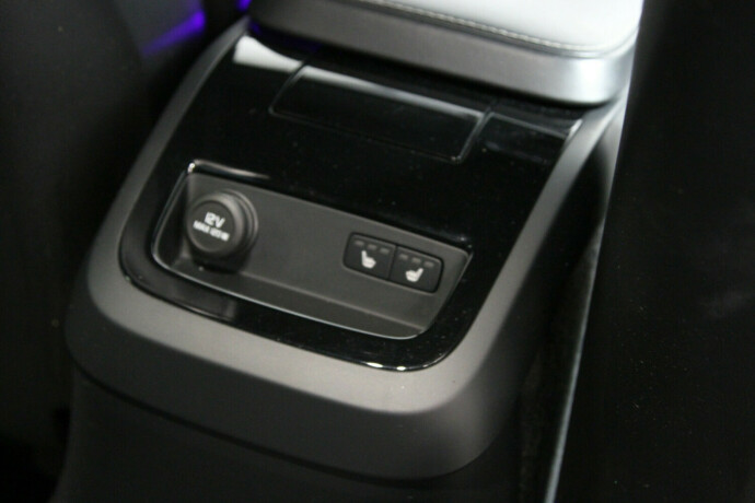 volvo-s60-plug-in-petrol-2020-big-3