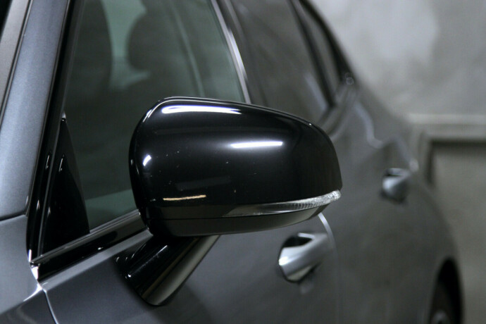 volvo-s60-plug-in-petrol-2020-big-25