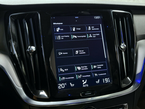 volvo-s60-plug-in-petrol-2020-big-14