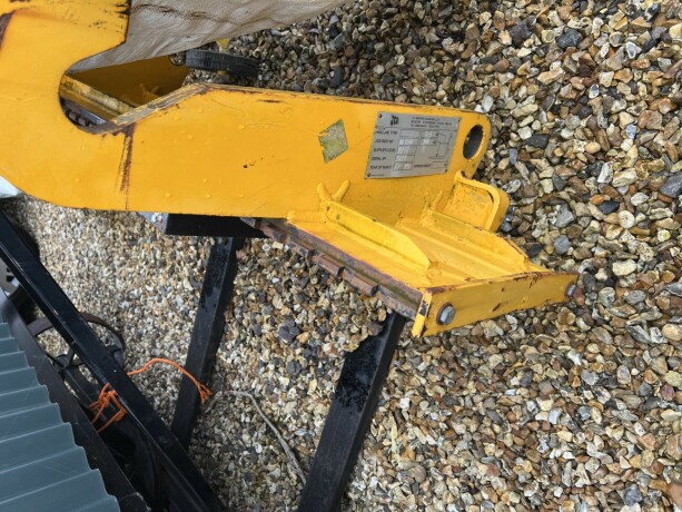 2010-jcb-3cx-traktorgraver-gravemaskin-big-4