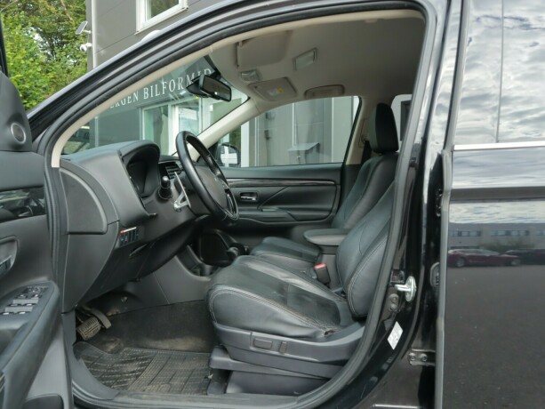 mitsubishi-outlander-diesel-2016-big-5