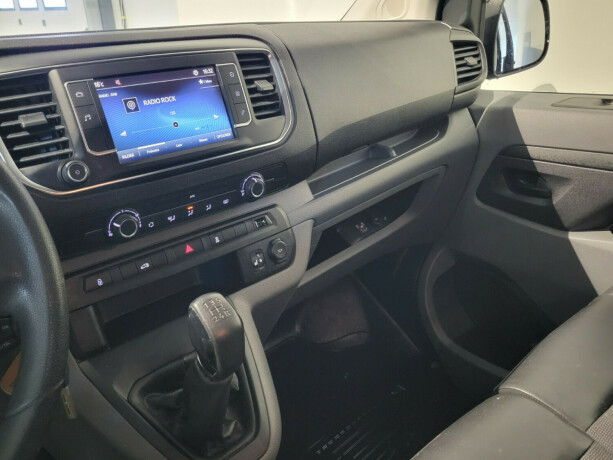 toyota-proace-diesel-2017-big-7