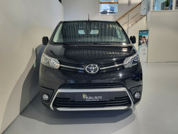 toyota-proace-diesel-2017-big-1
