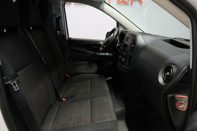 mercedes-benz-vito-diesel-2015-big-7