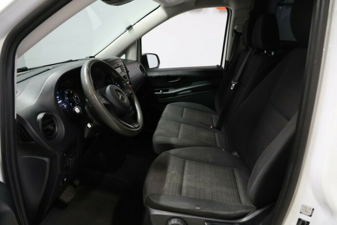 mercedes-benz-vito-diesel-2015-big-5