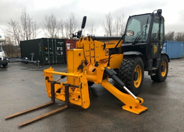2008-teleskoplaster-jcb-540-170-big-1