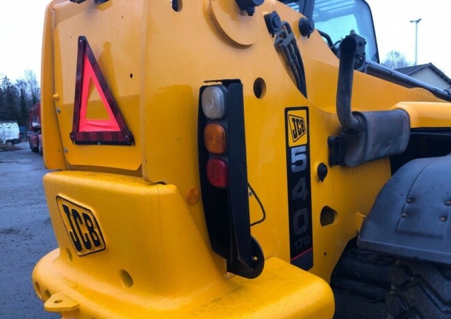 2008-teleskoplaster-jcb-540-170-big-8