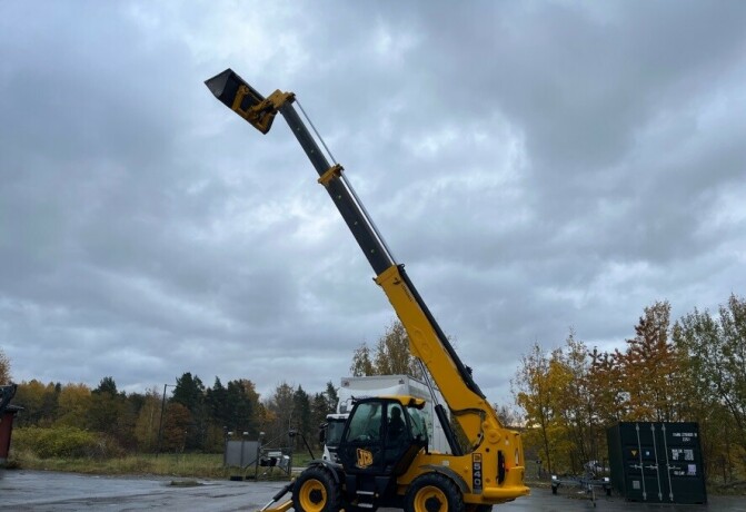 2008-teleskoplaster-jcb-540-big-1