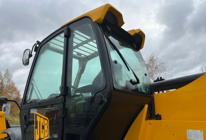 2008-teleskoplaster-jcb-540-big-11