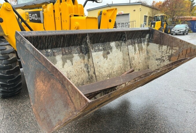 2008-teleskoplaster-jcb-540-big-8