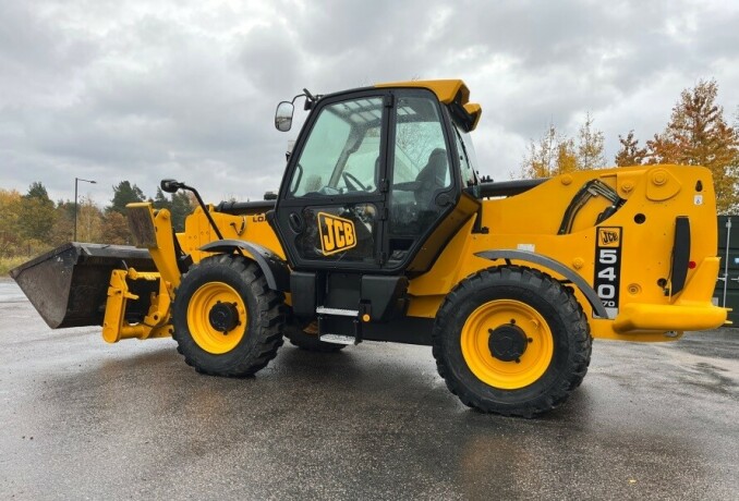 2008-teleskoplaster-jcb-540-big-5