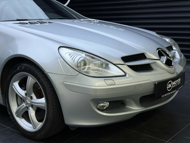 mercedes-benz-slk-bensin-2005-big-4