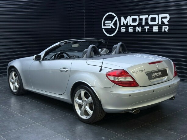 mercedes-benz-slk-bensin-2005-big-3