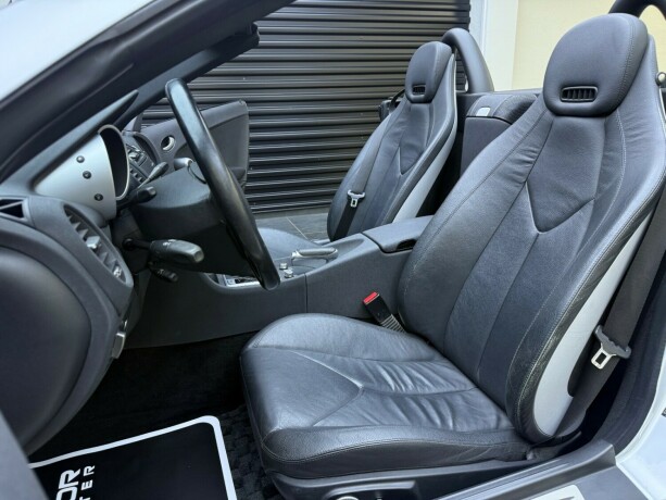 mercedes-benz-slk-bensin-2005-big-19