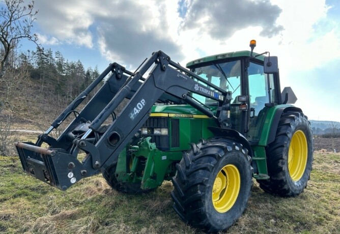 2002-traktor-john-deere-6310-big-0