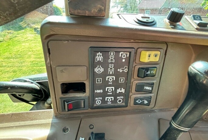 2006-traktor-john-deere-6920-big-13