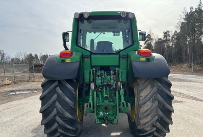 2007-traktor-john-deere-6430-big-5