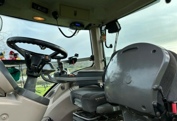 2011-traktor-fendt-930-big-12