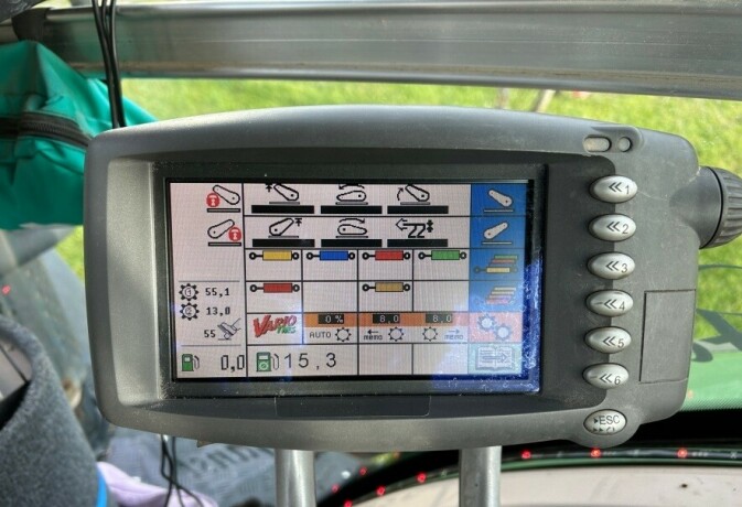 2011-traktor-fendt-930-big-15