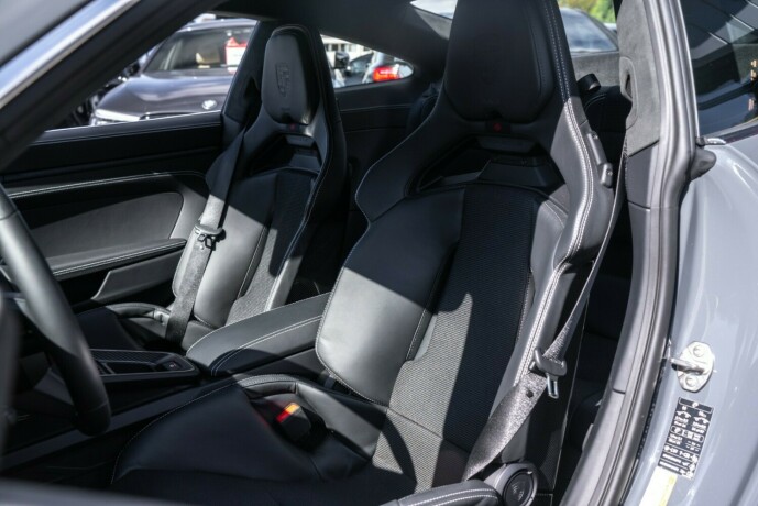 porsche-911-bensin-2025-big-9