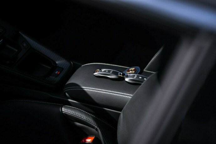 porsche-911-bensin-2025-big-45