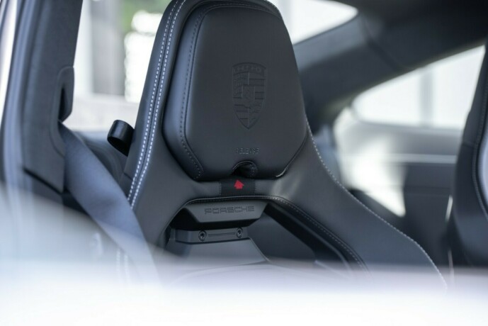 porsche-911-bensin-2025-big-34