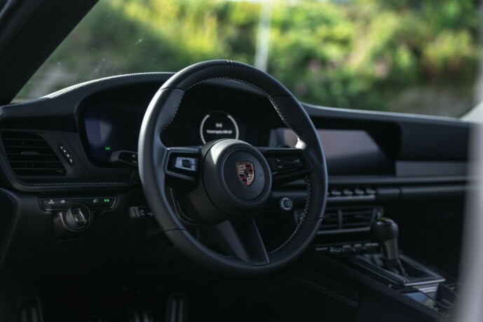 porsche-911-bensin-2025-big-10