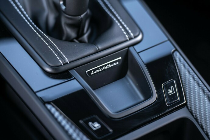 porsche-911-bensin-2025-big-21