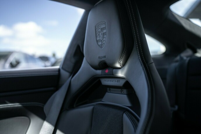 porsche-911-bensin-2025-big-25