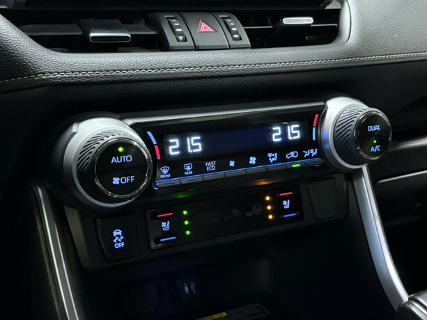 toyota-rav4-elektrisitetbensin-2019-big-11