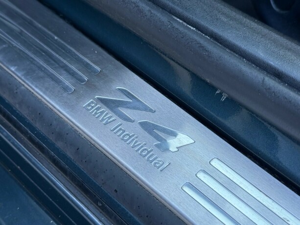 bmw-z4-bensin-2005-big-18