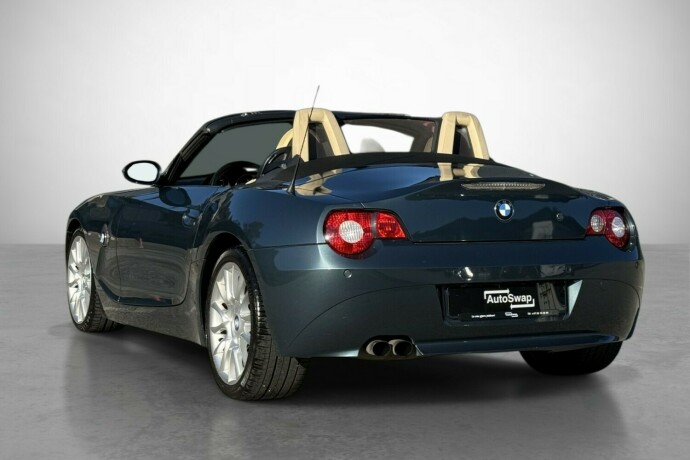 bmw-z4-bensin-2005-big-9