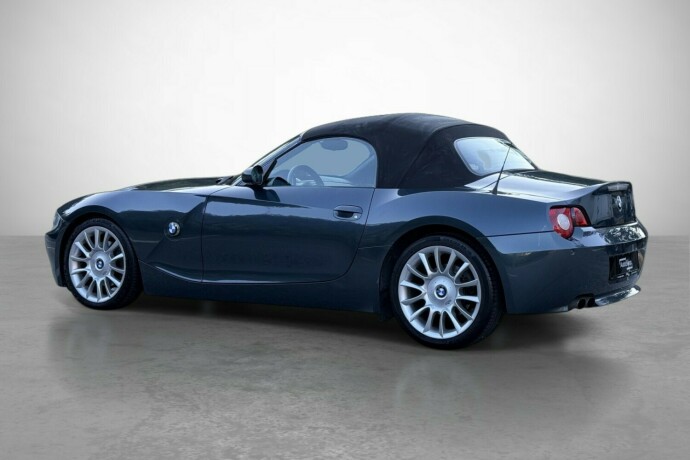 bmw-z4-bensin-2005-big-14