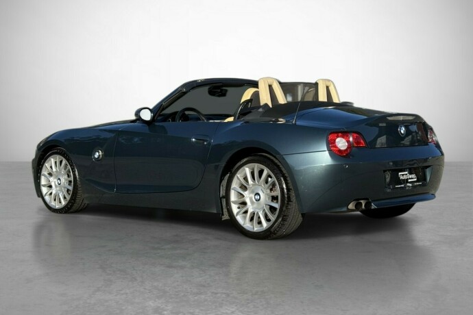bmw-z4-bensin-2005-big-8
