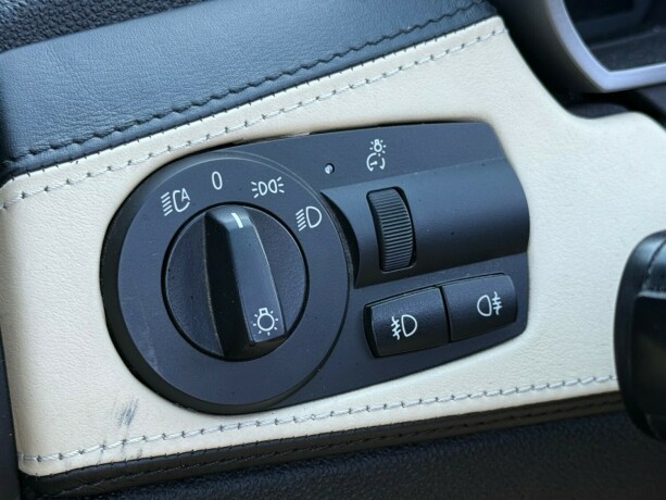 bmw-z4-bensin-2005-big-23