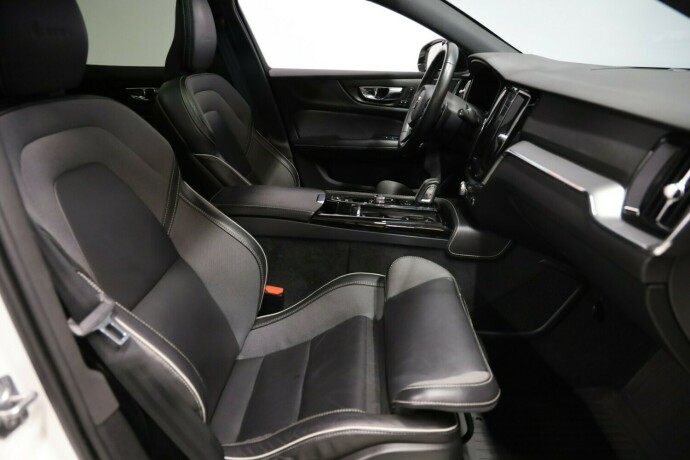 volvo-v60-elektrisitetbensin-2020-big-7
