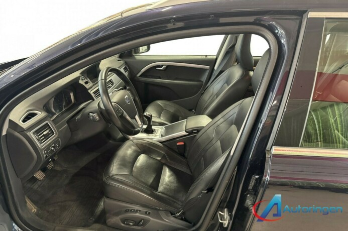 volvo-v70-diesel-2016-big-8
